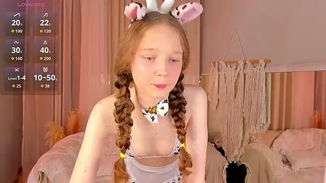 _Rose_Charming_ —  NAKED BLOWJOB
