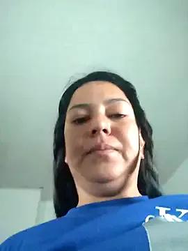 Abbyjoness21 on StripChat 
