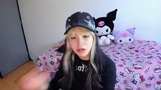 Akane-Mou on StripChat 