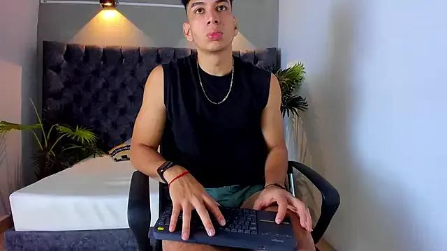 ALAN_REDINGER on StripChat 