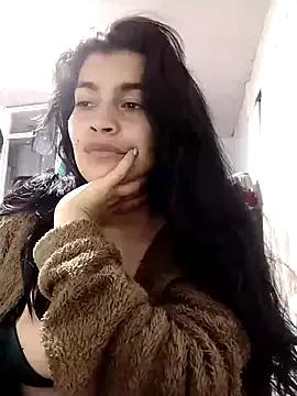 AlanaHotxx on StripChat 