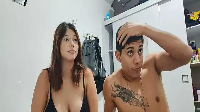 AlanaSHot on StripChat 