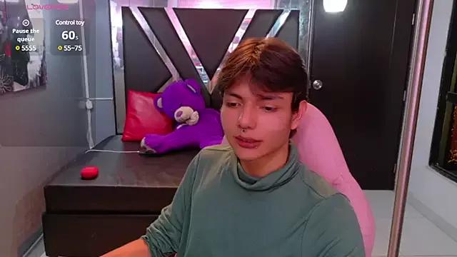 alandelrey57 on StripChat 