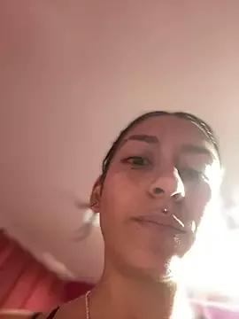 Alaska_euphoria on StripChat 