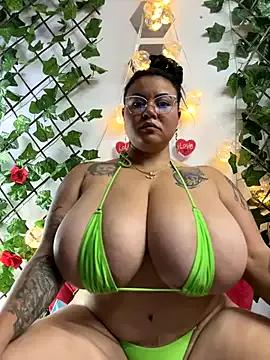 alicia_squirt_big — 10 orgasm strong next nextt next
