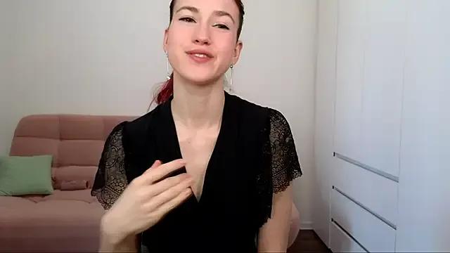 AliciaNewell on StripChat