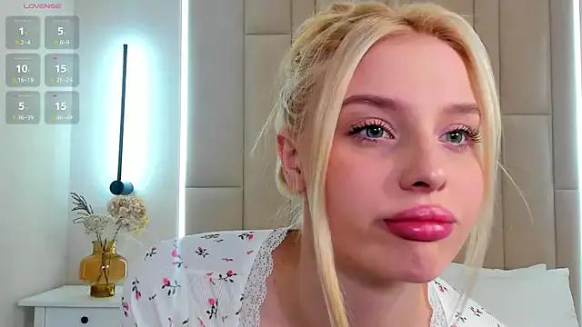 AliseRoseee on StripChat
