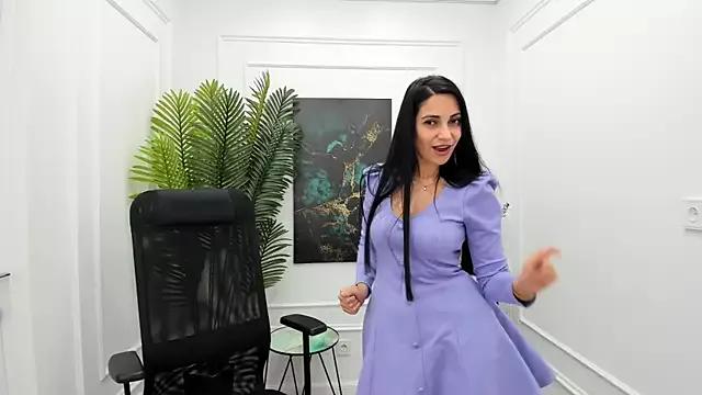 AllaYerty on StripChat 