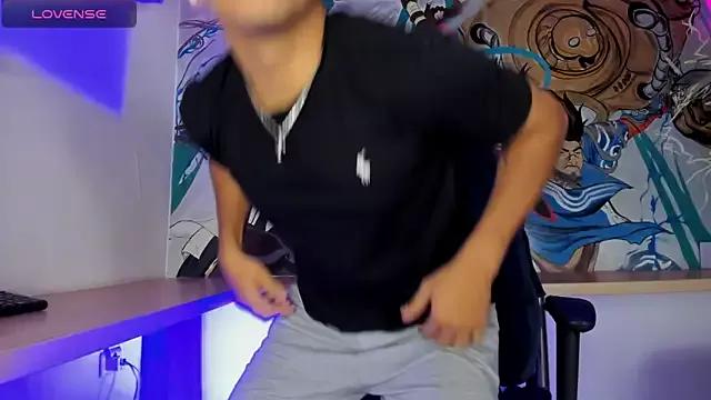 Allex_Cano on StripChat 