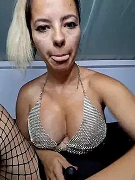 allinqueen on StripChat 