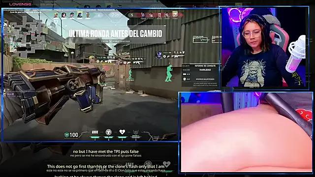 Allison_GAMERS on StripChat 