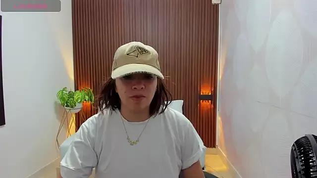 alma_fenix on StripChat 