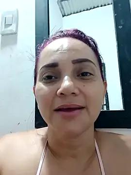 Amanda39 on StripChat 
