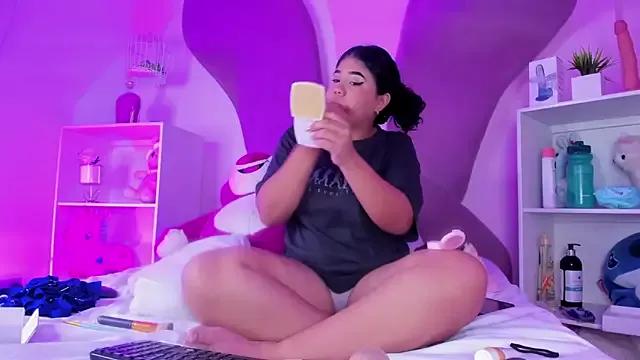 Amanda_Moore on StripChat 