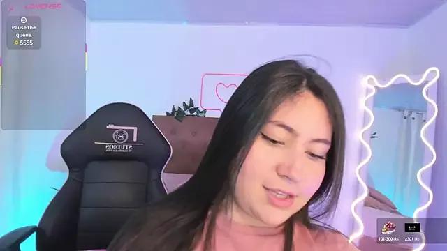 Amara_tay on StripChat 