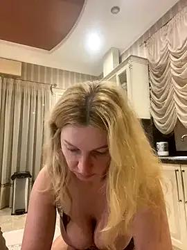 Amazoniiaa on StripChat 