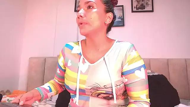 amber_demons2021 on StripChat