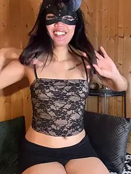 AmmieThai on StripChat 