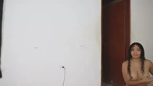 Anais_aradia on StripChat 