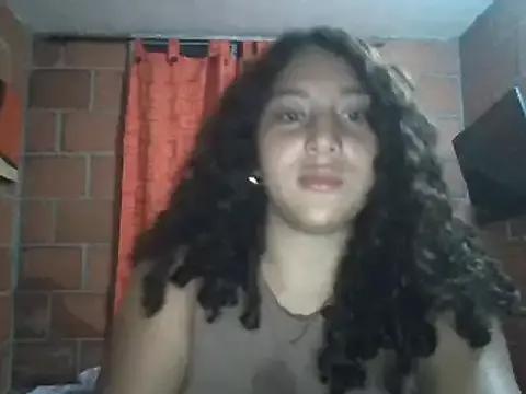 AnaisVelvet11 on StripChat