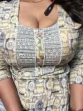 Anamika_Kapoor on StripChat 