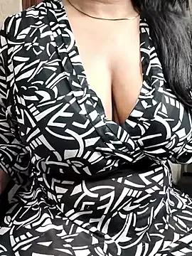 Anamika_Kapoor on StripChat 