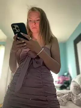 AnastasiaAniess on StripChat 