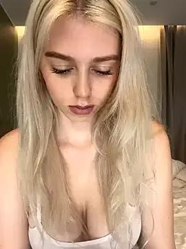 AnikaBest — Naked masturbate
