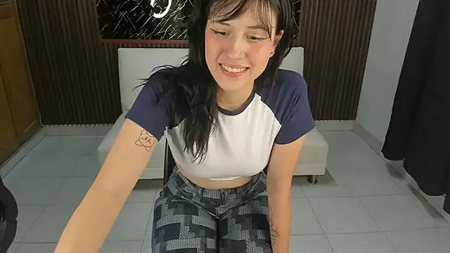 Anna17_ on StripChat 