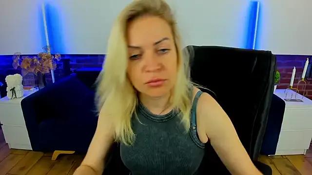 Anna_Snows on StripChat 