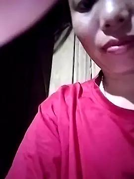 Annaacutee on StripChat 