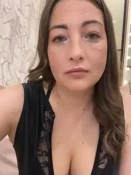 AnnaBri on StripChat 