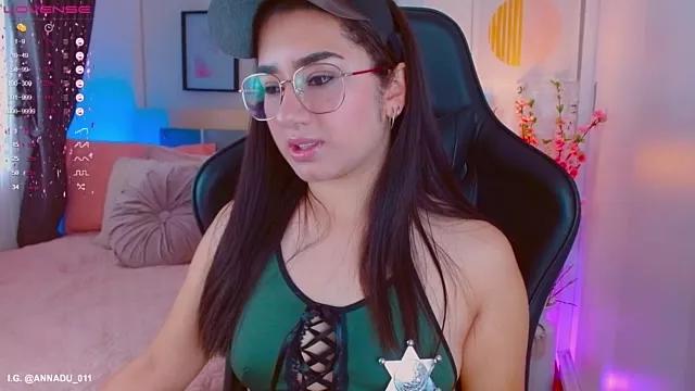 annadu011 on StripChat 