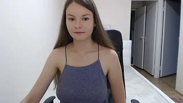 AnnaSweet18 on StripChat 