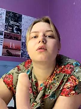 AnnaTaylor1676 on StripChat 