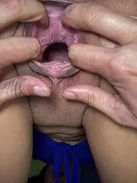 Anne_Robert on StripChat 