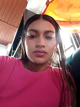 annie-19 on StripChat 