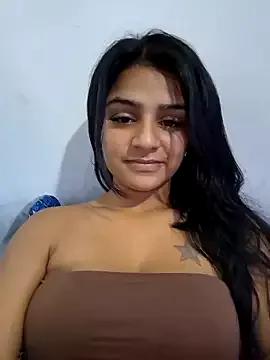 AnnRosse18 on StripChat 