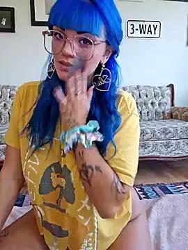 anyalikestosuck on StripChat 