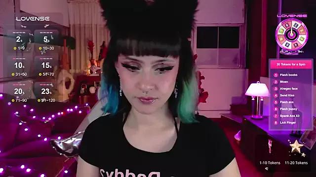 Aquamarinebubble on StripChat 
