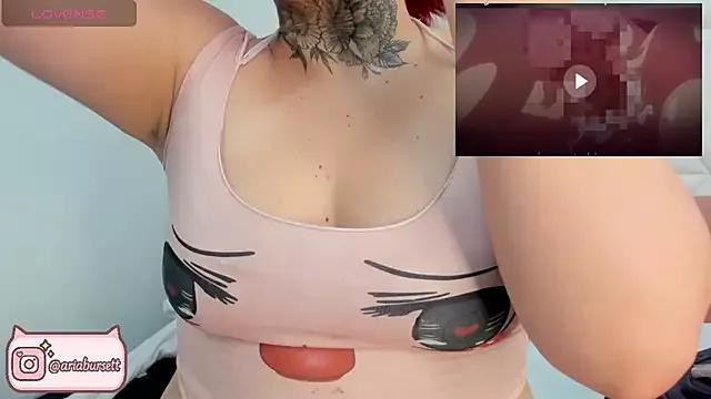 AriaBursett on StripChat 
