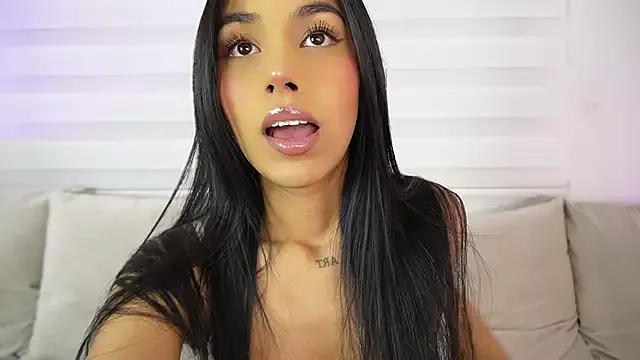 Ariadna5 on StripChat 