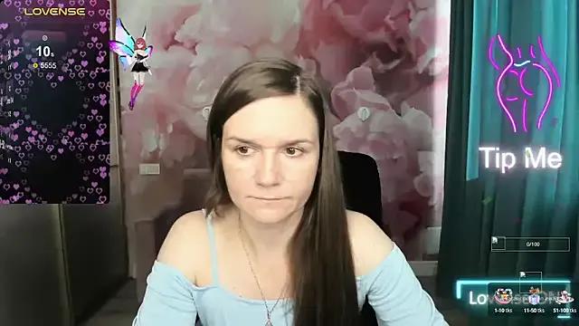 AriaGray on StripChat 