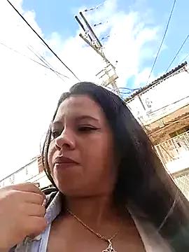 Ariana-07 on StripChat 