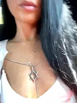 ArianaTurner on StripChat 