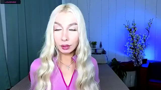 ArielaBlonde — Doggy & Slap my ass