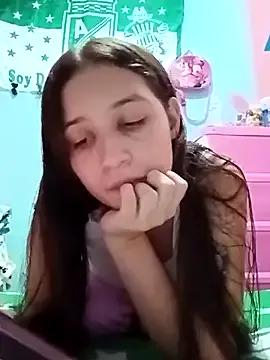 Arii_collins1 on StripChat 