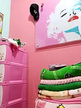 Arii_collins1 on StripChat 