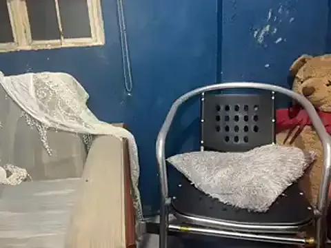asian-doll on StripChat 