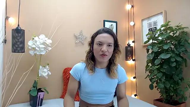 aslyhernandez_7 — very hard cock girl